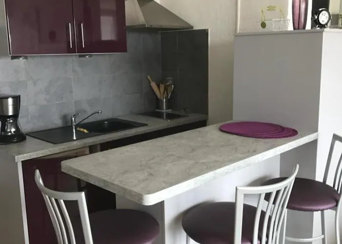 Naturiste Cap D'agde Port Ambonne 304 آجد